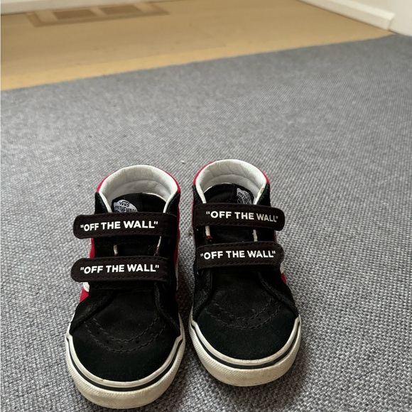 Vans Kids Red and Black Shoes - Picture 2 of 5